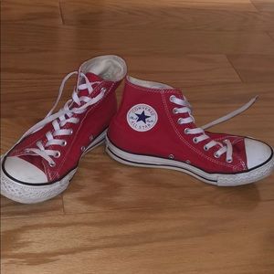 high top converse.. women’s size 9, men’s size 7